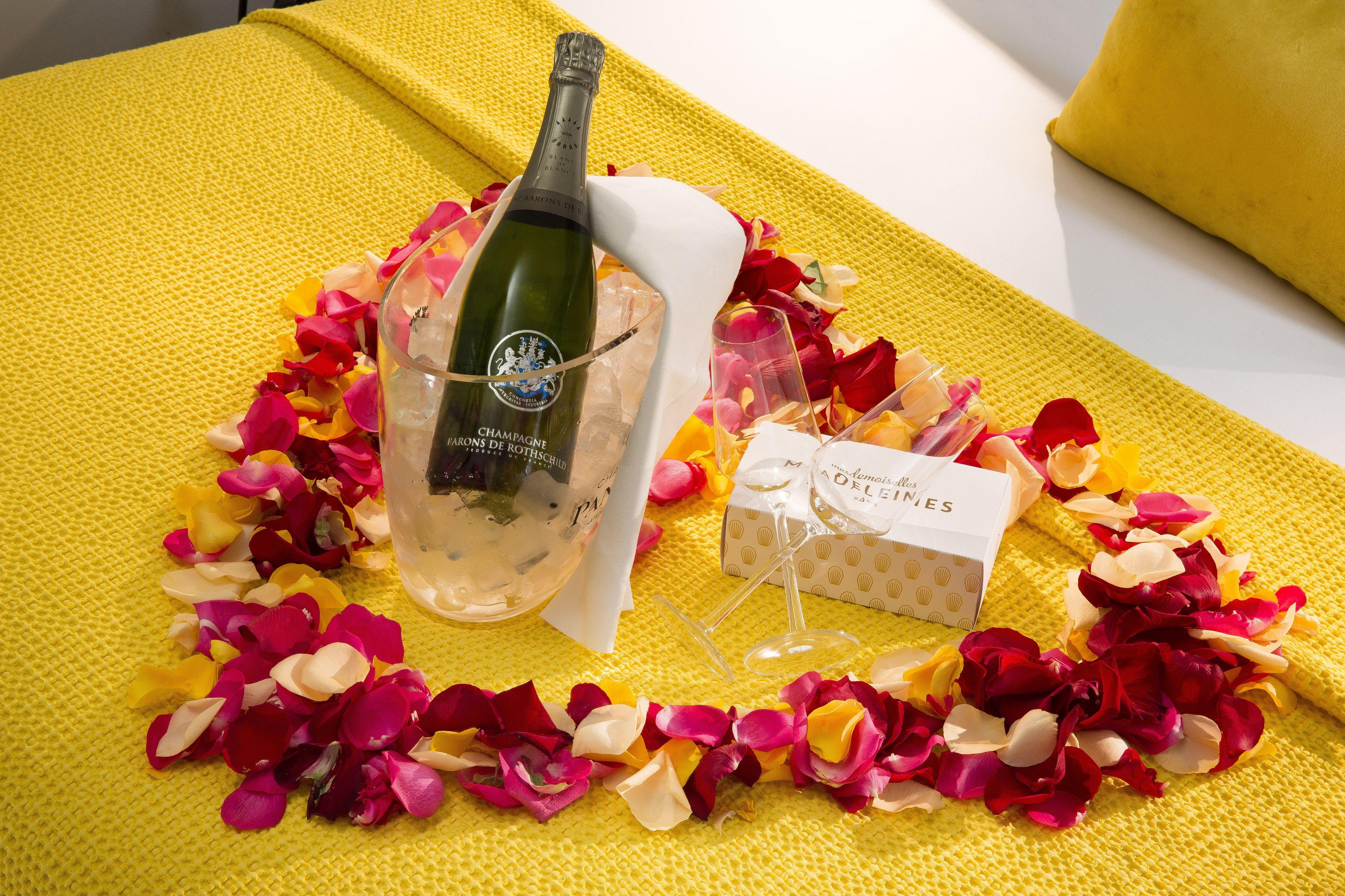 Hotel Les Matins De & Paris